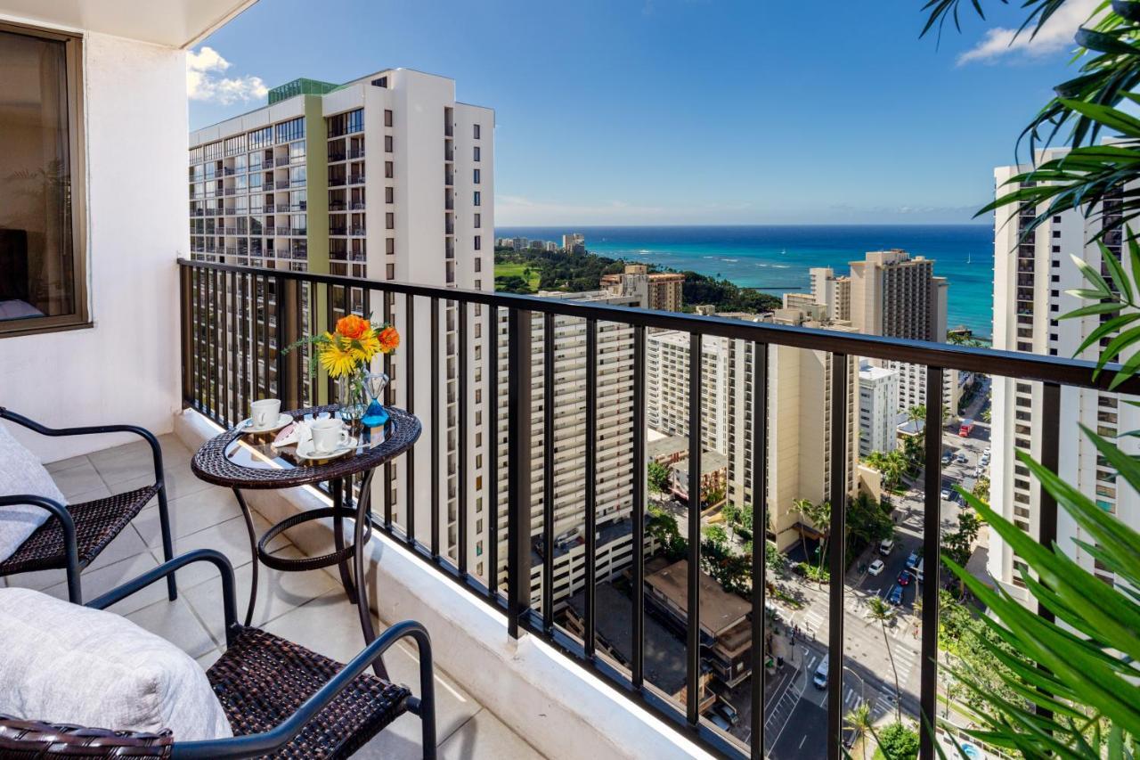 Deluxe Living In Waikiki - Ocean View With Parking Honolulu